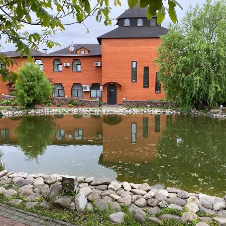 Гостинний Маєток Myla Exterior foto